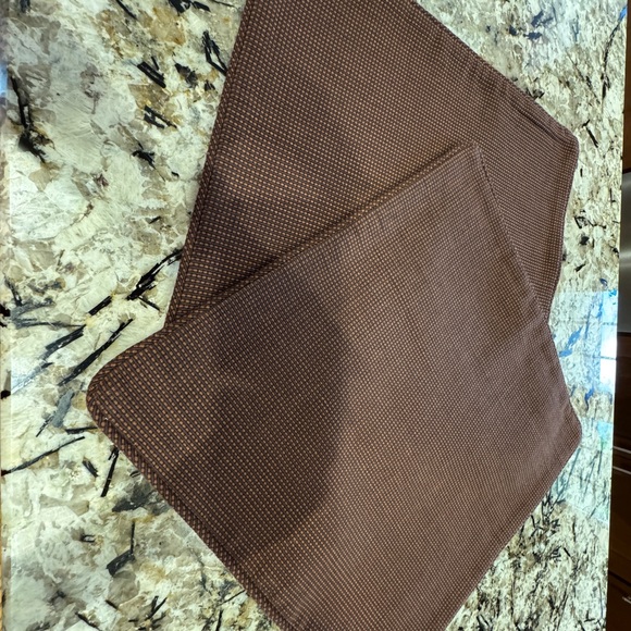 Set of 2 Crate and Barrel pillow covers - Picture 8 of 8